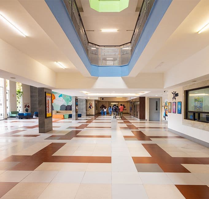 HUS Lobby